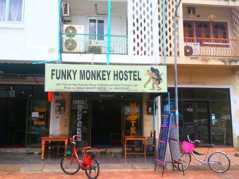 Funky Monkey Hostel Βιεντιάν Εξωτερικό φωτογραφία